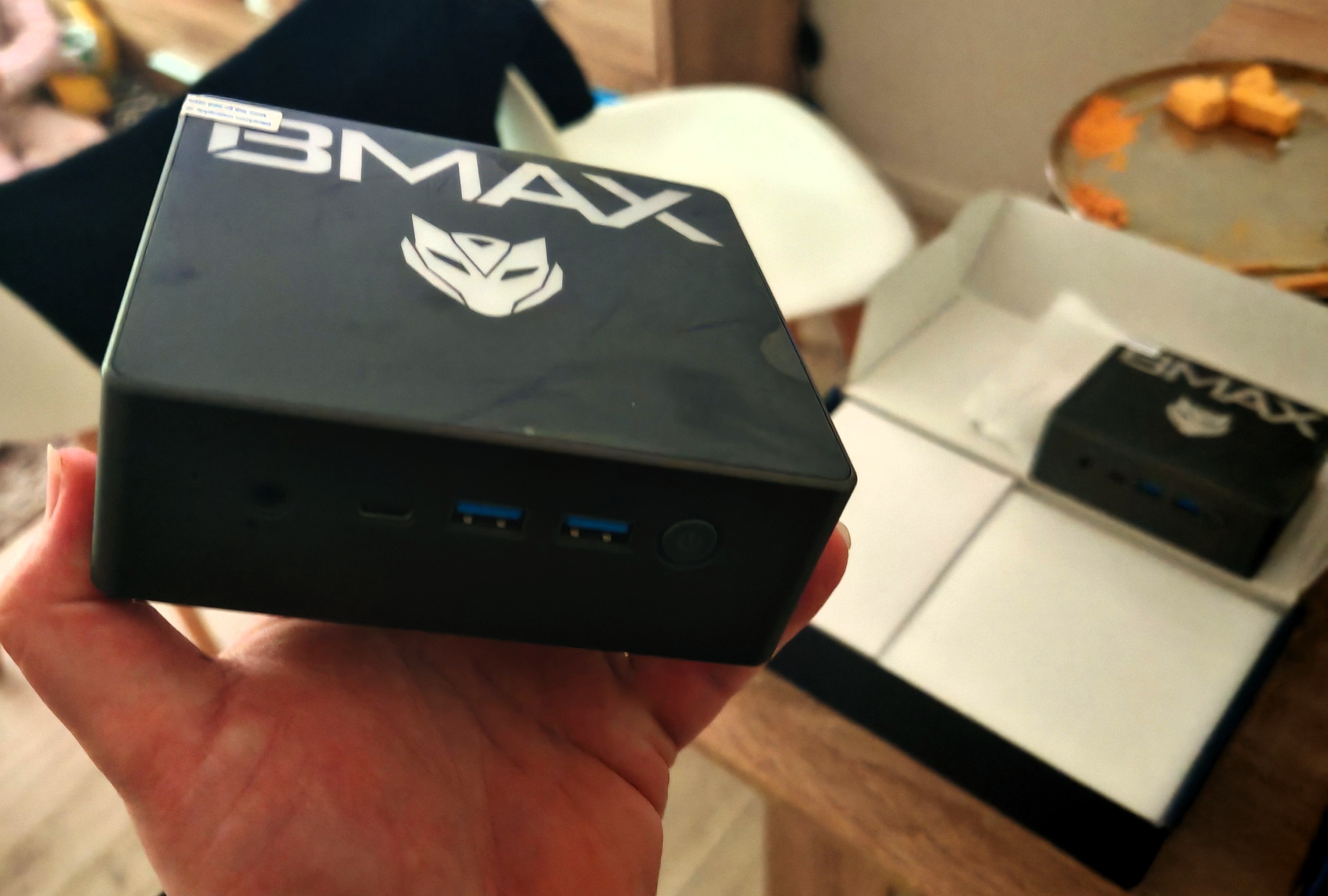bmax.jpg
